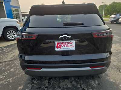 2026 Chevrolet Equinox, $34885. Photo 4