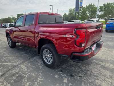2025 Chevrolet Colorado Crew Cab, $39290. Photo 5