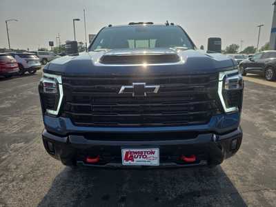 2025 Chevrolet 3500 Crew Cab, $64730. Photo 8