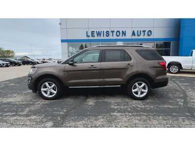 2016 Ford Explorer, $7995. Photo 5