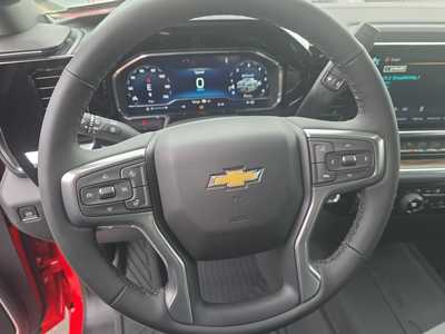 2025 Chevrolet 1500 Crew Cab, $53570. Photo 12