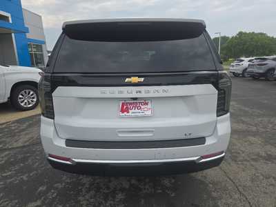 2025 Chevrolet Suburban, $72380. Photo 4