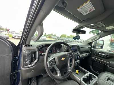 2022 Chevrolet 3500 Crew Cab, $49995. Photo 10