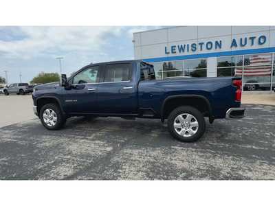 2022 Chevrolet 3500 Crew Cab, $49995. Photo 6