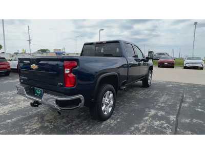 2022 Chevrolet 3500 Crew Cab, $49995. Photo 8