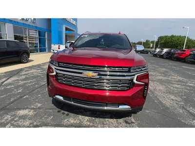 2024 Chevrolet Suburban, $74995. Photo 3