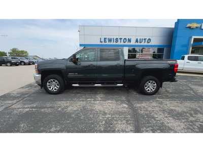 2017 Chevrolet 3500 Crew Cab, $32995. Photo 5