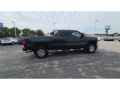 2017 Chevrolet 3500 Crew Cab, $32995. Photo 9