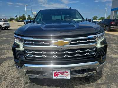 2025 Chevrolet 1500 Crew Cab, $61725. Photo 8