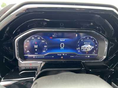 2025 Chevrolet 1500 Crew Cab, $57265. Photo 11