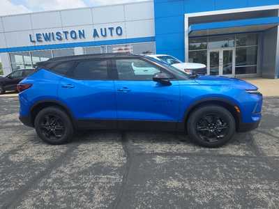 2025 Chevrolet Blazer, $41605. Photo 2