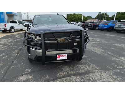 2020 Chevrolet 1500 Crew Cab, $37495. Photo 3