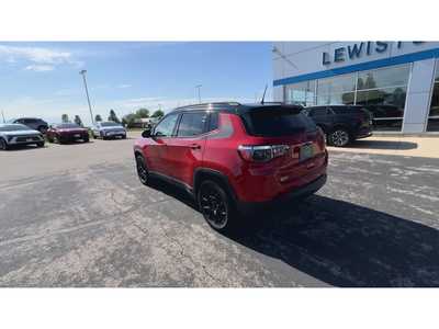 2023 Jeep Compass, $25450. Photo 6