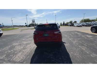2023 Jeep Compass, $25450. Photo 7