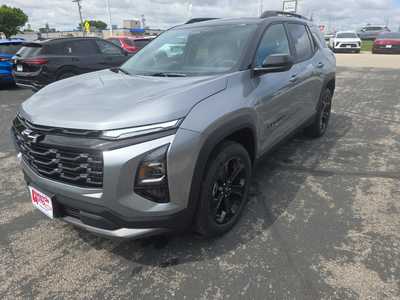 2026 Chevrolet Equinox, $35380. Photo 7