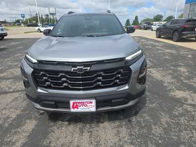 2026 Chevrolet Equinox, $35380. Photo 8