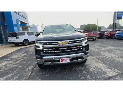 2025 Chevrolet 1500 Crew Cab, $60380. Photo 3