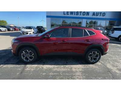 2025 Chevrolet Trax, $24690. Photo 5