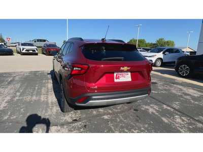 2025 Chevrolet Trax, $24690. Photo 7