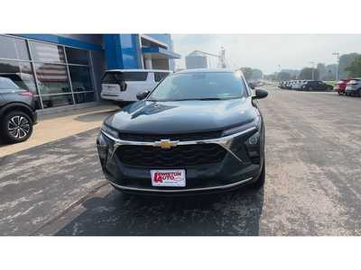 2025 Chevrolet Trax, $24690. Photo 3