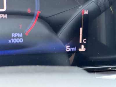 2025 Chevrolet Trax, $25895. Photo 12