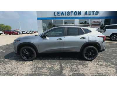 2025 Chevrolet Trax, $25895. Photo 5