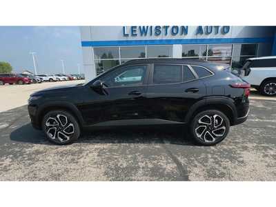 2025 Chevrolet Trax, $26790. Photo 5