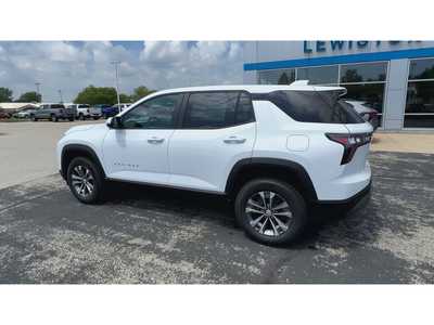 2026 Chevrolet Equinox, $31495. Photo 6