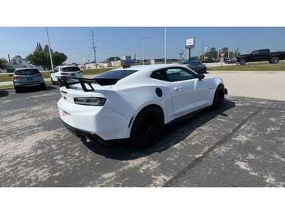 2018 Chevrolet Camaro, $15995. Photo 8