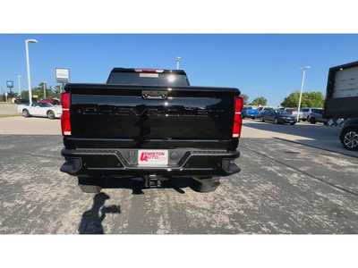 2025 Chevrolet 3500 Crew Cab, $63935. Photo 7