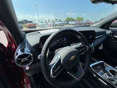 2026 Chevrolet Equinox, $35310. Photo 10