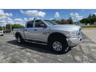 2015 RAM 2500 Crew Cab, $10995. Photo 2