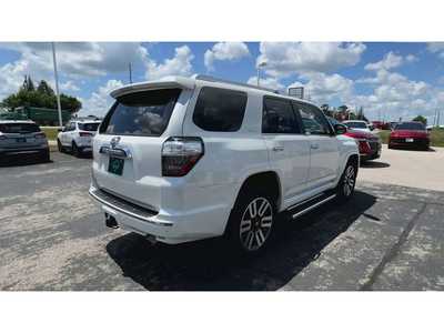 2018 Toyota 4Runner, $31495. Photo 8