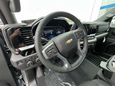 2026 Chevrolet 1500 Crew Cab, $52395. Photo 10