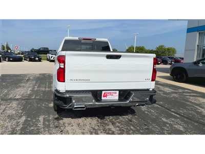 2026 Chevrolet 1500 Crew Cab, $62560. Photo 7