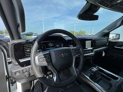 2026 Chevrolet 1500 Crew Cab, $59215. Photo 10