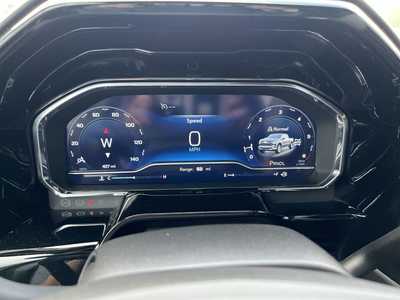 2025 Chevrolet 1500 Crew Cab, $55065. Photo 11