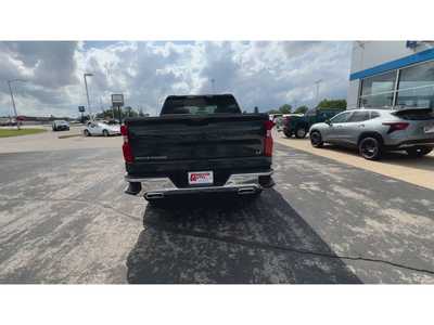 2025 Chevrolet 1500 Crew Cab, $55065. Photo 7