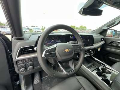 2025 Chevrolet Suburban, $71380. Photo 10