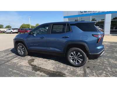 2026 Chevrolet Equinox, $33810. Photo 6