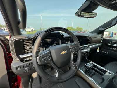 2026 Chevrolet 1500 Crew Cab, $74915. Photo 10