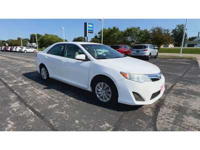 2014 Toyota Camry, $7995. Photo 2