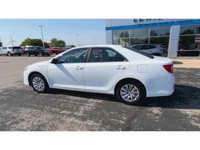 2014 Toyota Camry, $7995. Photo 6