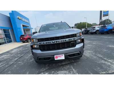 2021 Chevrolet 1500 Crew Cab, $31995. Photo 3