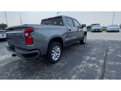 2021 Chevrolet 1500 Crew Cab, $31995. Photo 8