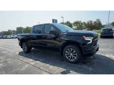 2025 Chevrolet 1500 Crew Cab, $56490. Photo 2