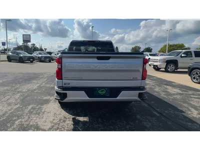 2019 Chevrolet 1500 Crew Cab, $27495. Photo 7