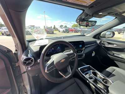2026 Chevrolet Equinox, $34815. Photo 10