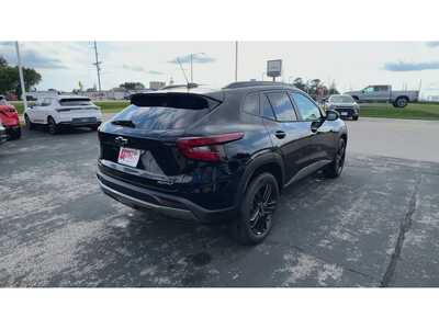 2025 Chevrolet Trax, $26190. Photo 8