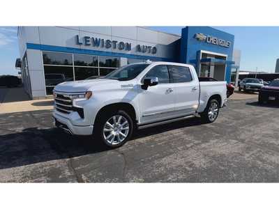 2024 Chevrolet 1500 Crew Cab, $64995. Photo 4